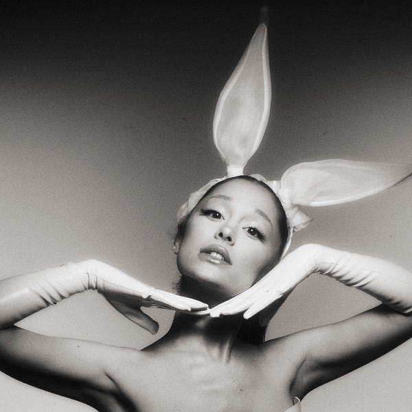 Dangerous woman - Front Cover