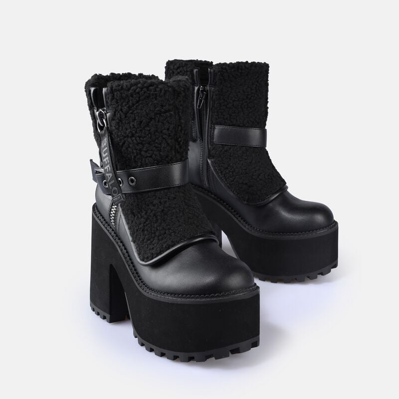 Bottes  de Buffalo - KILLAH FOLD BOOT WARM - VEGAN NAPPA/FUR - BLACK - EU36 à EU42 - pour Femme - noir - Buffalo