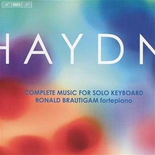 Intégrale de musique pour piano seul - Front Cover