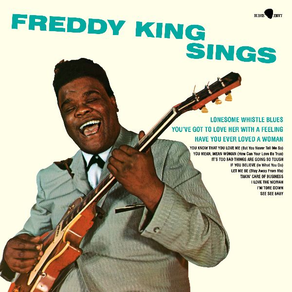 Sings + 4 Bonus Tracks (Limited Edition) - Front Cover