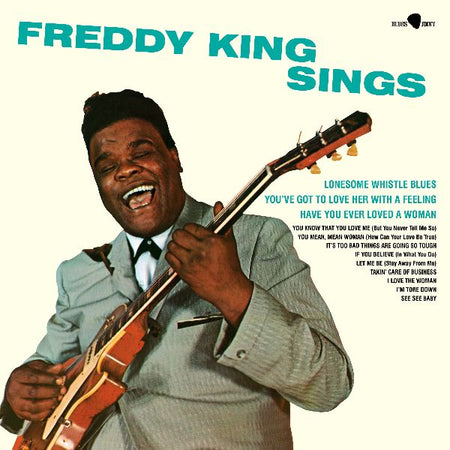 Sings + 4 Bonus Tracks (Limited Edition) - Front Cover