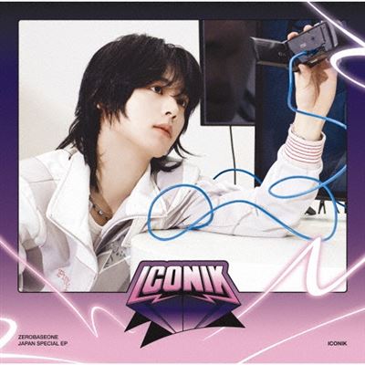 ICONIK (Han Yu Jin Version) Limited Edition - Front Cover
