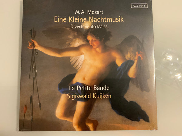 Wolfgang Amadeus Mozart: Eine Kleine Nachtmusik K 525/Divertimento KV 136 - Front Cover