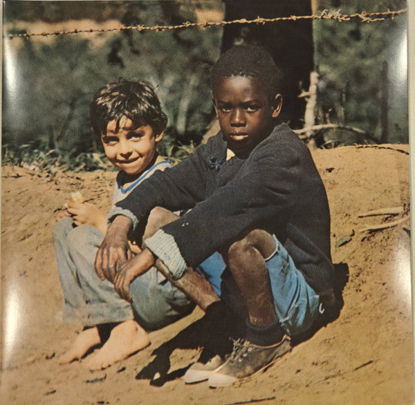 Clube Da Esquina - Front Cover