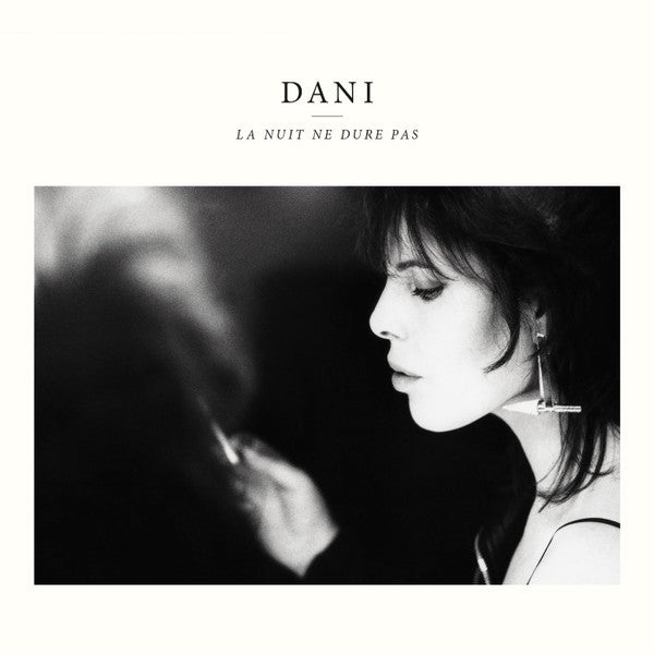 La nuit ne dure pas - Front Cover